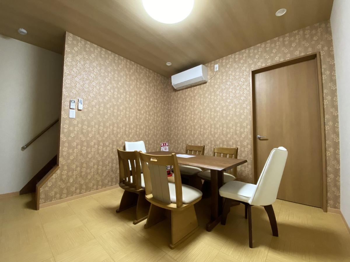 Wutong-40 Minutes Direct To Kansai Airport And 5 Minute Walk To Jr Or Subway Or Nankai Line And 1 Minute To Tsutenkaku The Landmark Of Osaka And Many Japanese Bistros Nearby Exteriör bild