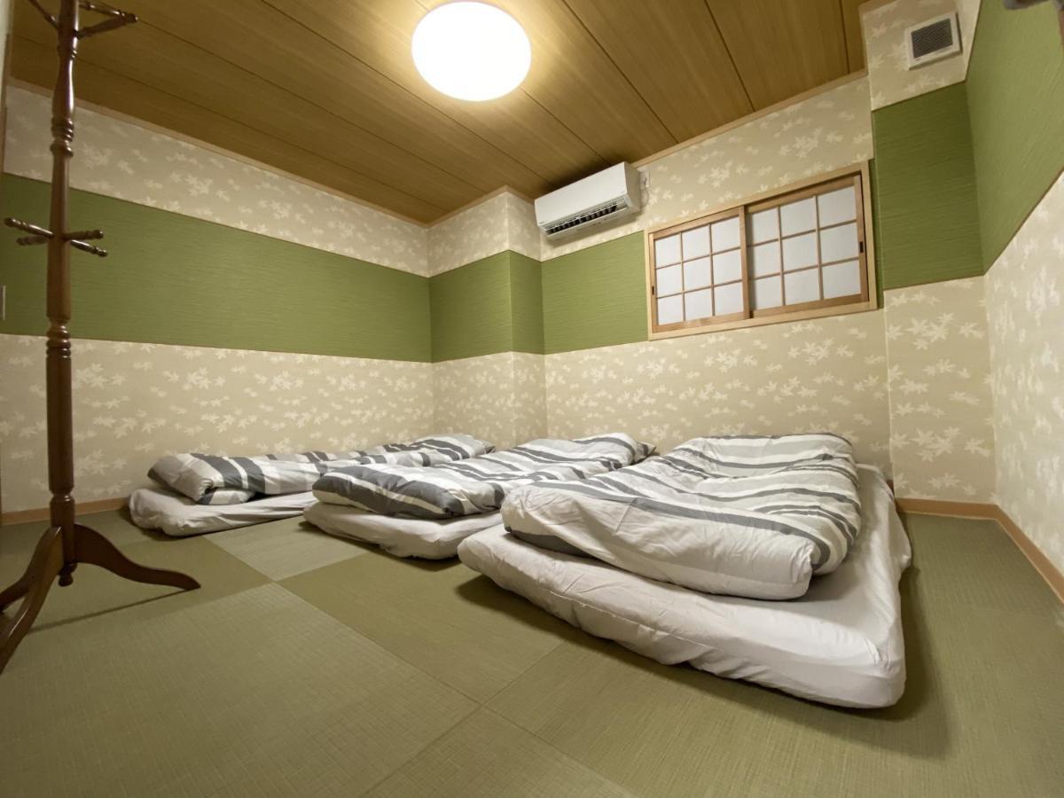 Wutong-40 Minutes Direct To Kansai Airport And 5 Minute Walk To Jr Or Subway Or Nankai Line And 1 Minute To Tsutenkaku The Landmark Of Osaka And Many Japanese Bistros Nearby Exteriör bild