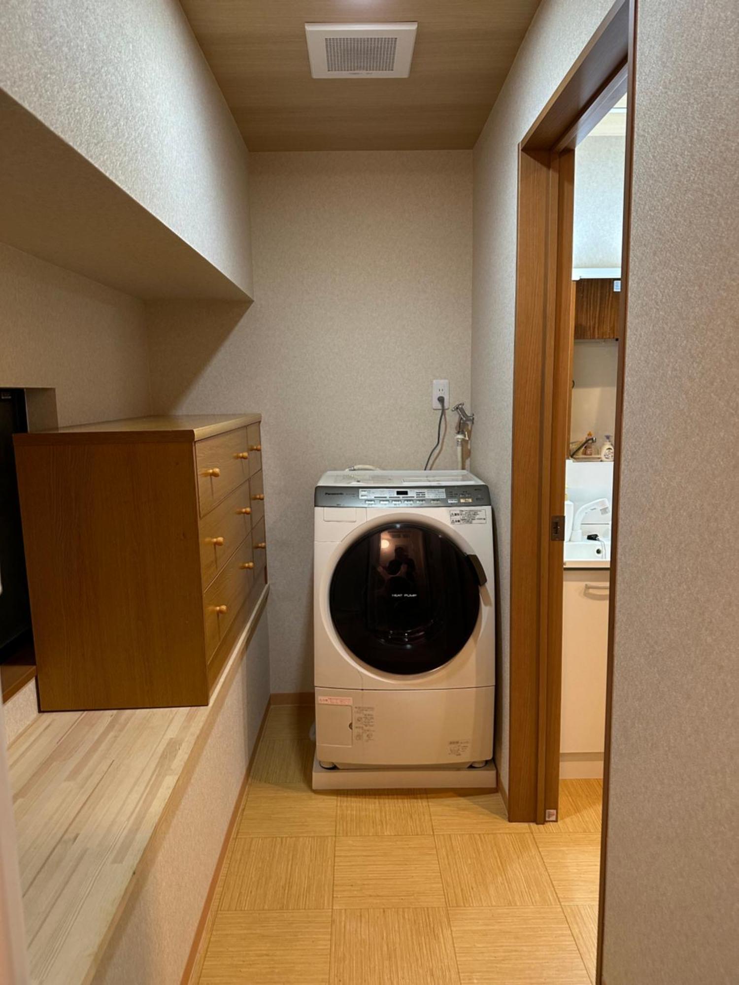 Wutong-40 Minutes Direct To Kansai Airport And 5 Minute Walk To Jr Or Subway Or Nankai Line And 1 Minute To Tsutenkaku The Landmark Of Osaka And Many Japanese Bistros Nearby Exteriör bild
